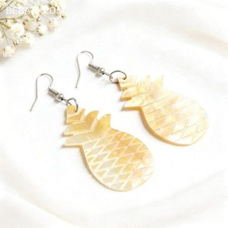 New Collection Artisan Handcrafted Shell Earrings from Bali